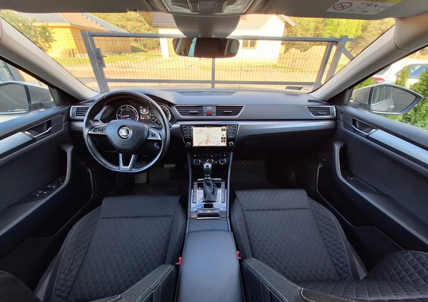 Skoda Superb cena 60900 przebieg: 254100, rok produkcji 2016 z Miasteczko Śląskie małe 596